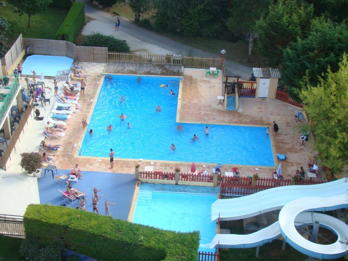 Camping Le Pigeonnier Saint-Crepin-et-Carlucet ภายนอก รูปภาพ